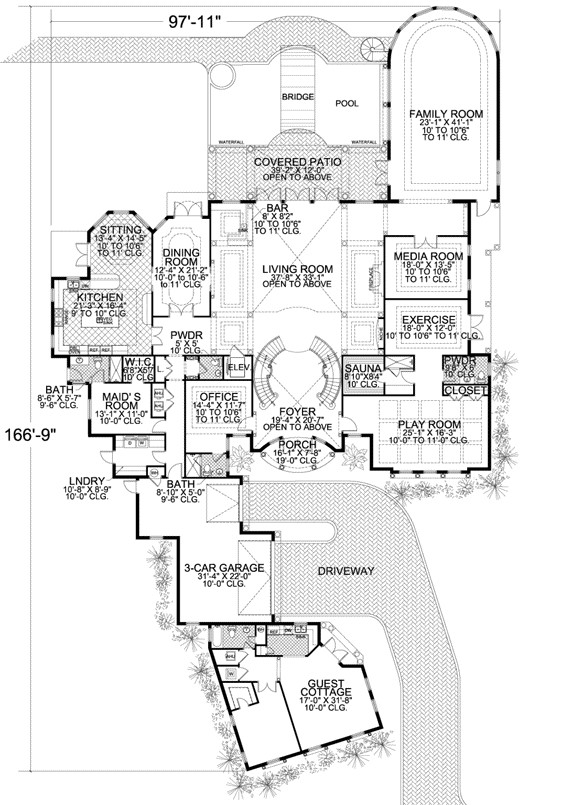 Sunbelt house plans: Sunbelt house plan floor layout with a family room, lanai, and split bedroom wings | Monster House Plans